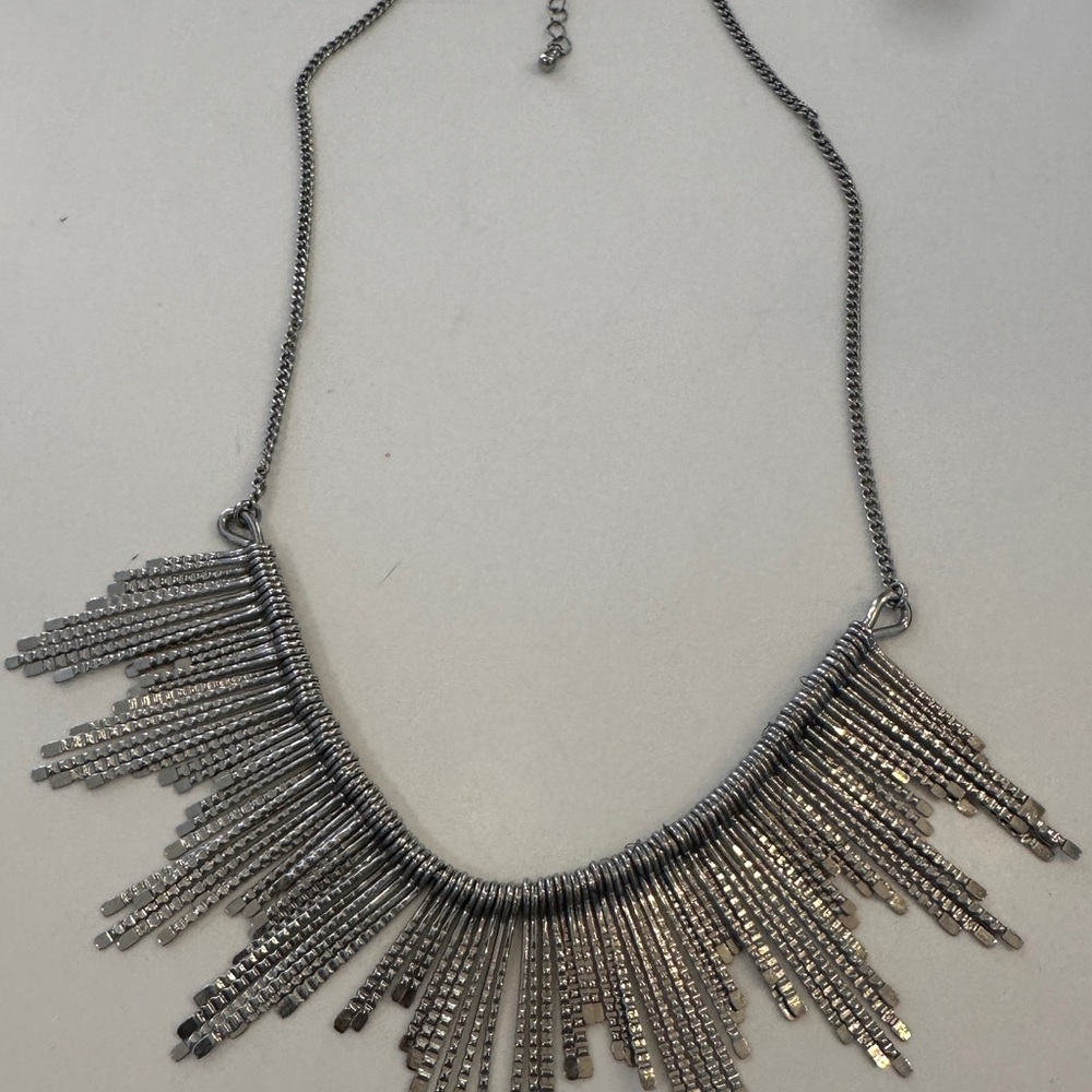 Elegant Silver Necklace